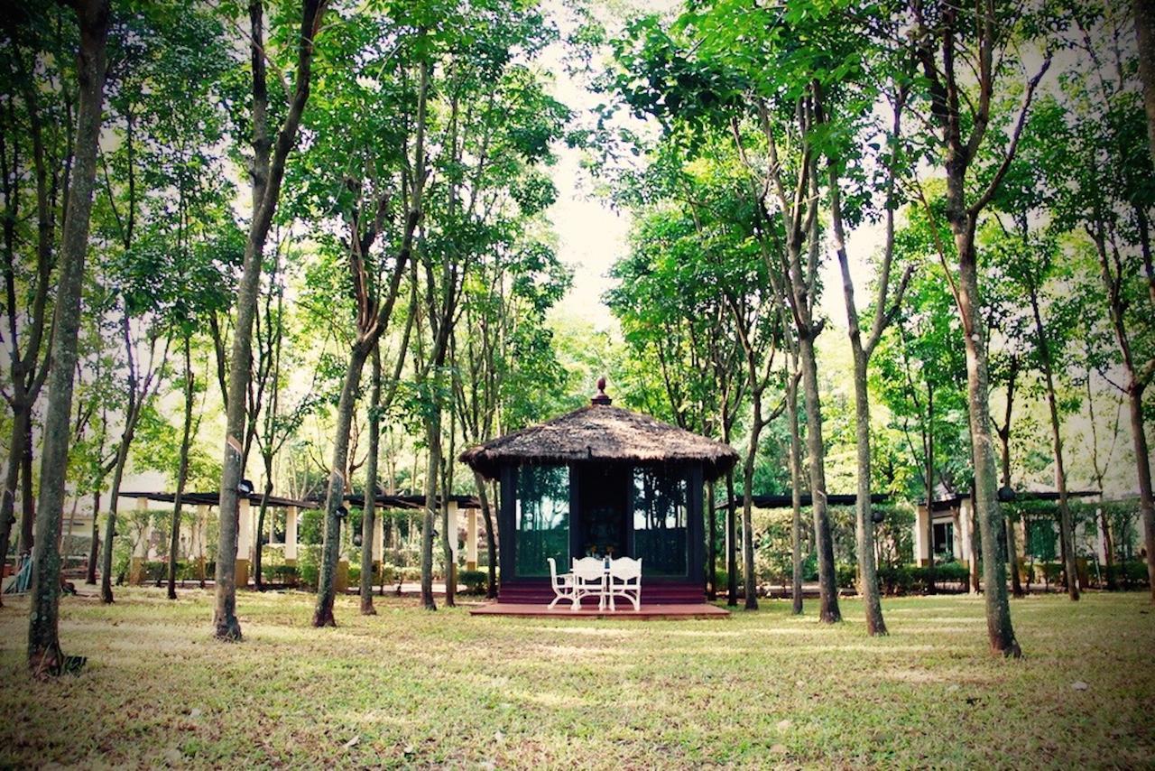 Hotel Singha Rubber Tree Ban Huai Maenam Noi Esterno foto