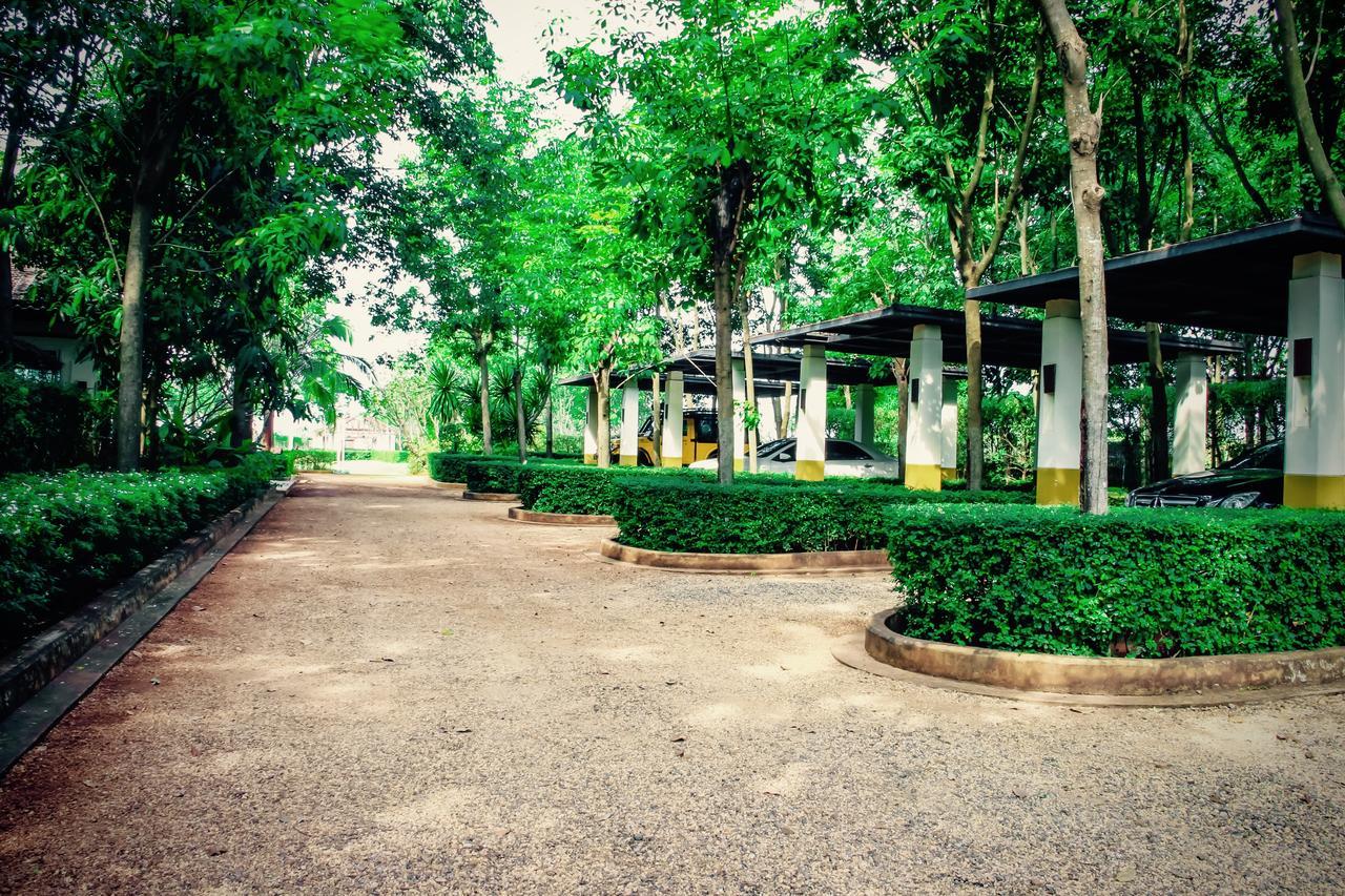 Hotel Singha Rubber Tree Ban Huai Maenam Noi Esterno foto