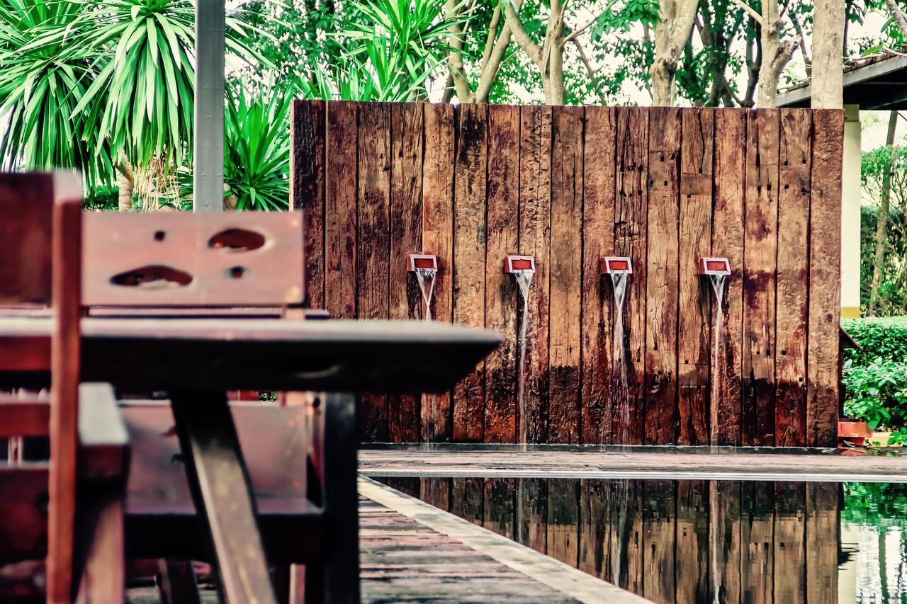Hotel Singha Rubber Tree Ban Huai Maenam Noi Esterno foto